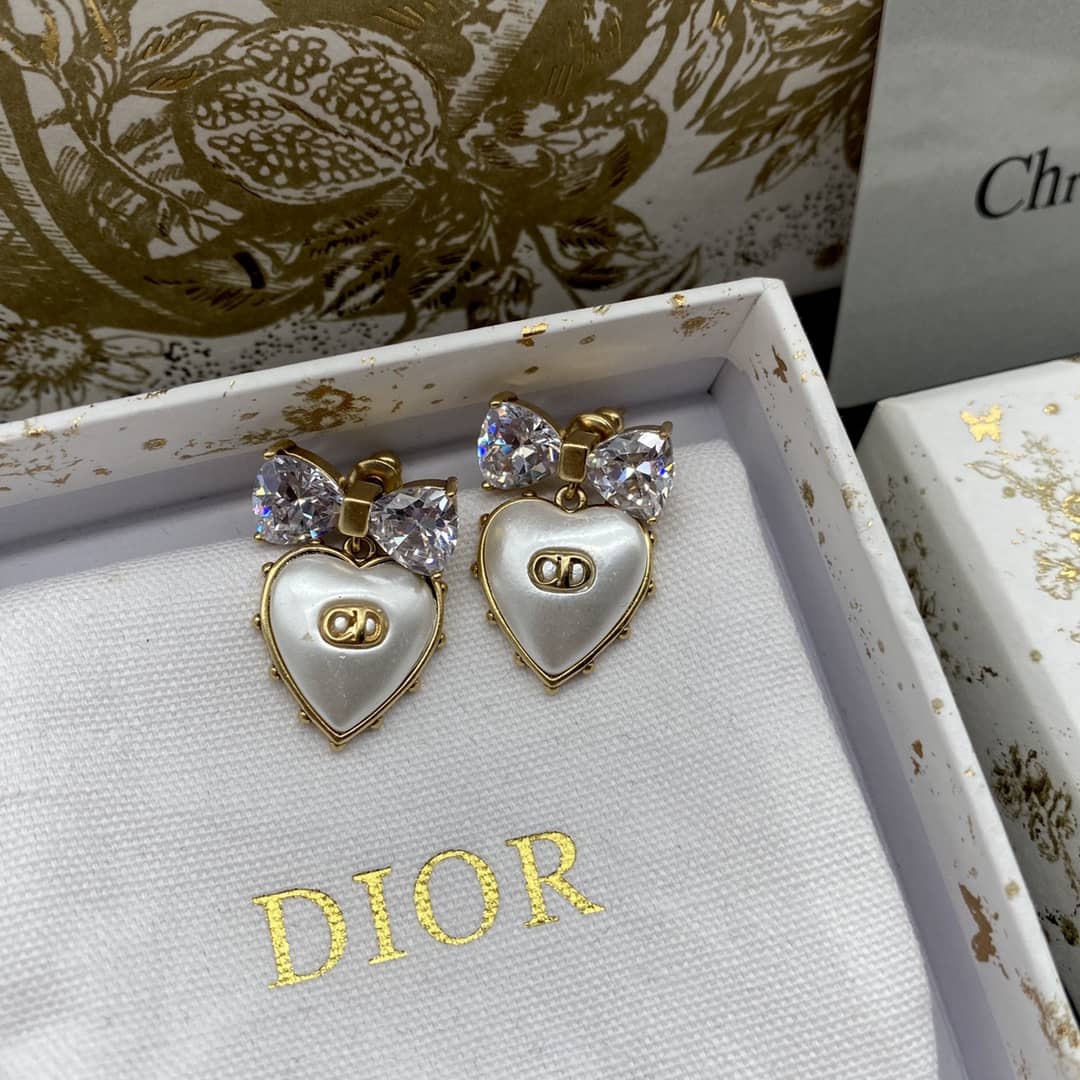Wholesale Chr1st1an D10r AAA+ Earring