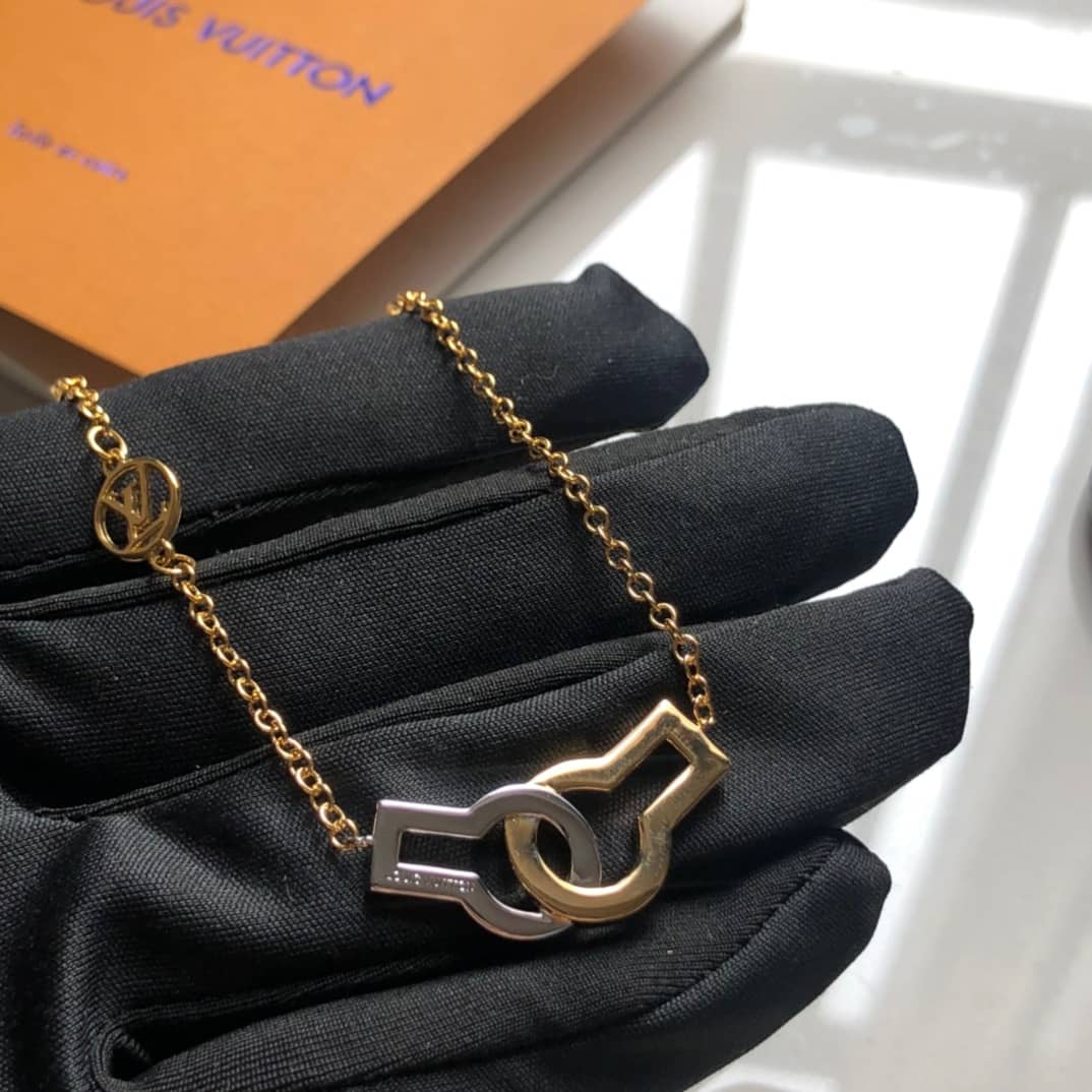 L0vis Vvtt0n Necklace First Copy