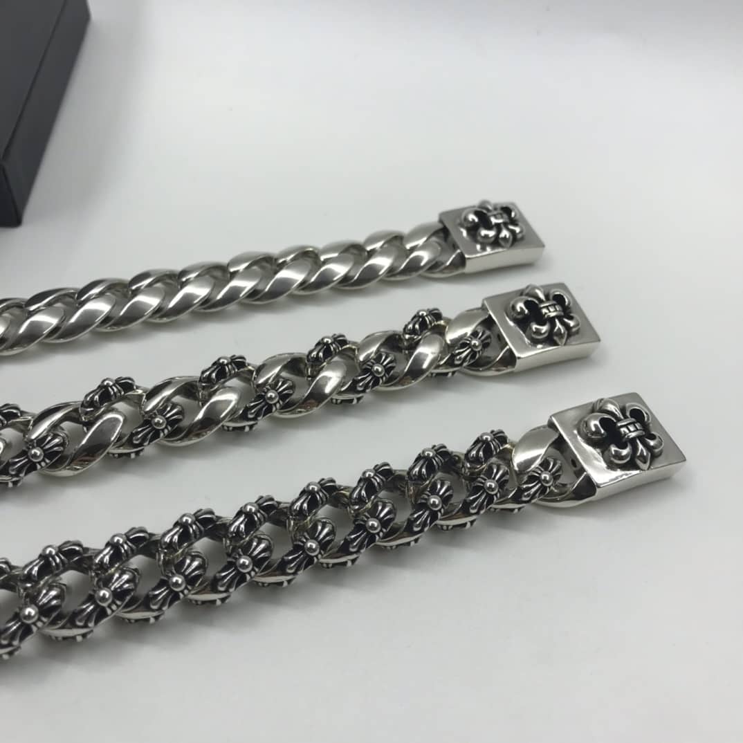 Ch*0me He**ts Bracelet Copy