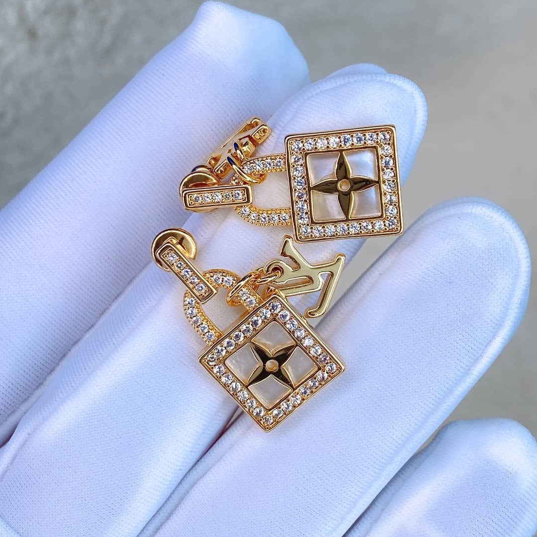 High Quality L0vis Vvtt0n Earring