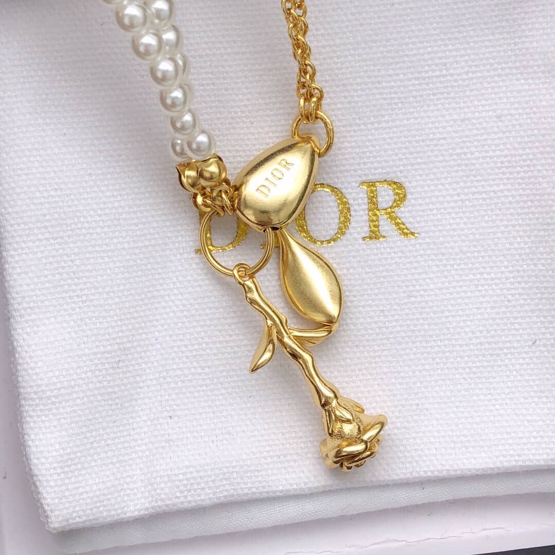 Knockoff Chr1st1an D10r Logo Necklace