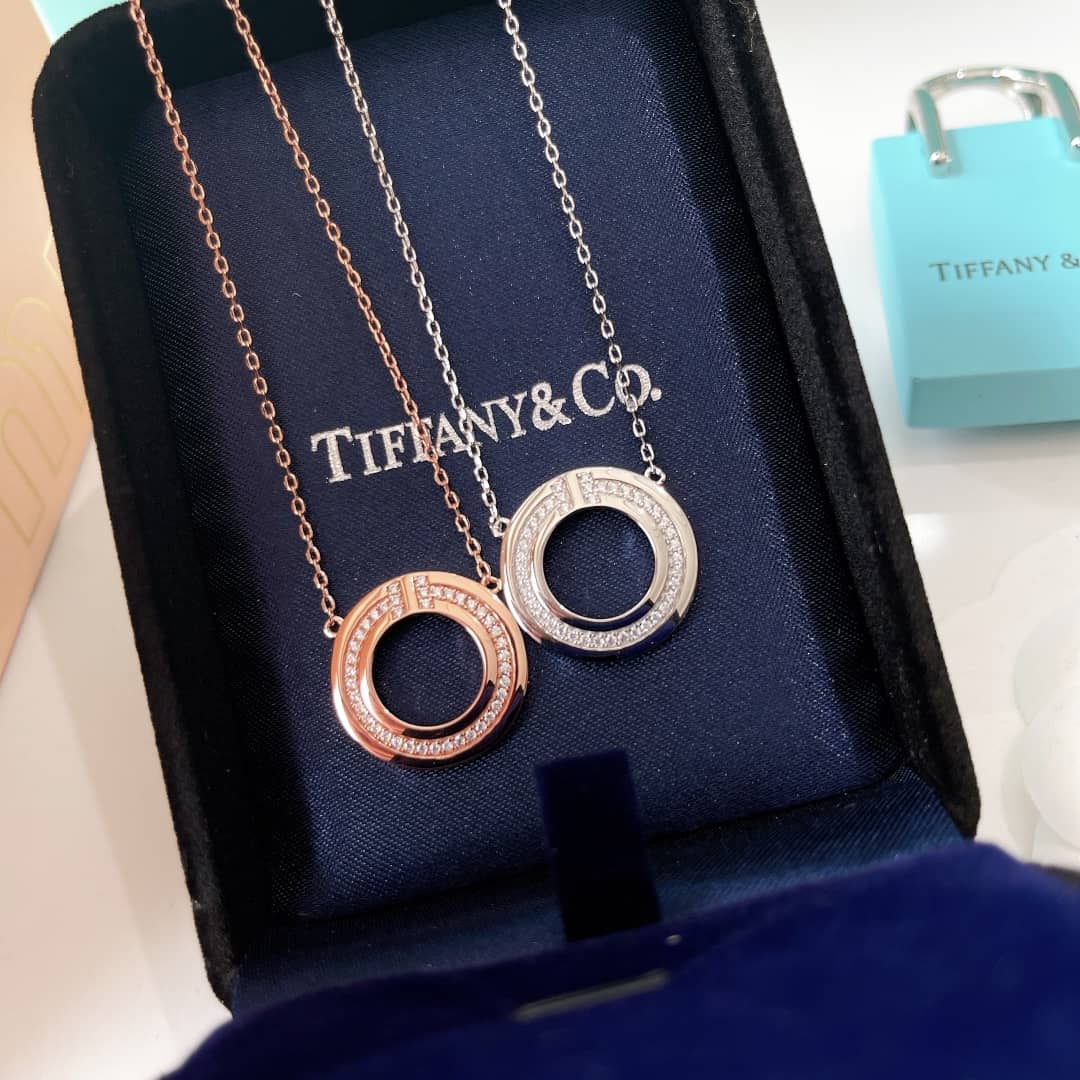 Designer T*f*ny Classic Necklace