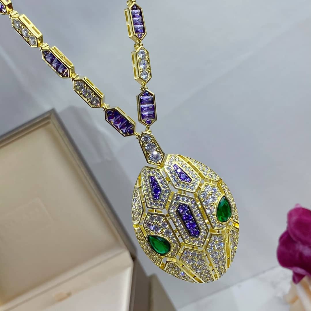 Bv1g*ai Necklace Copy