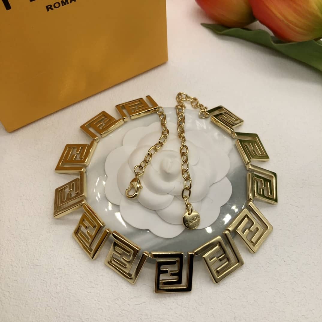 F**di Necklace First Copy