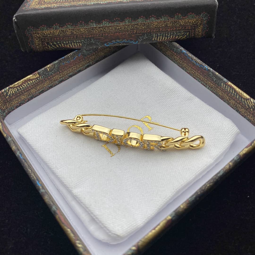 Luxury Chr1st1an D10r Classic AAA+ Brooch