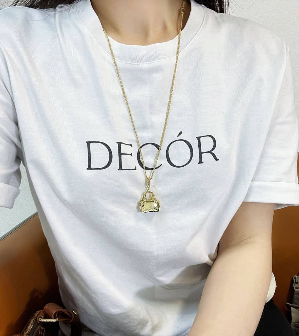 Fake L0vis Vvtt0n Logo Necklace