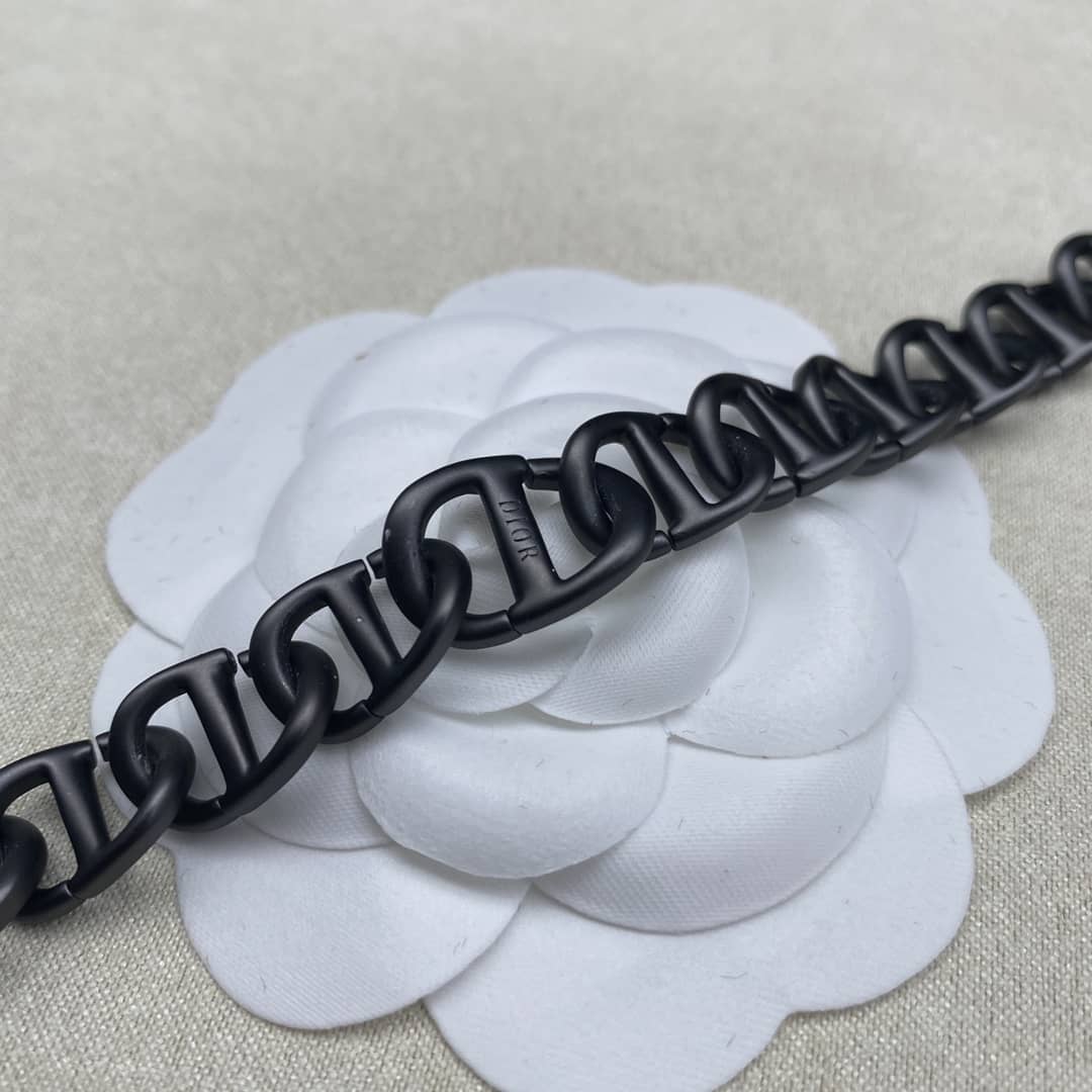 Replica Chr1st1an D10r Necklace