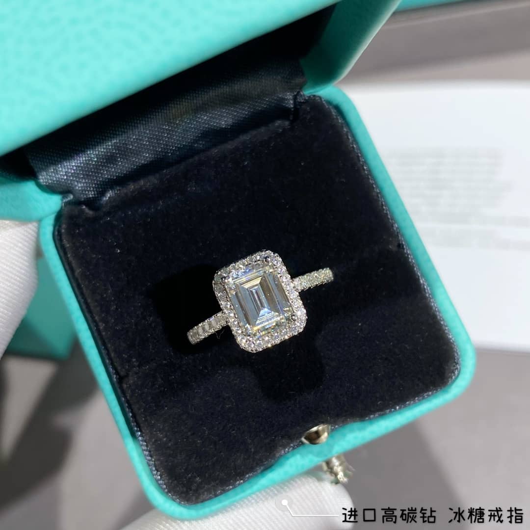 Cheap T*f*ny Ring