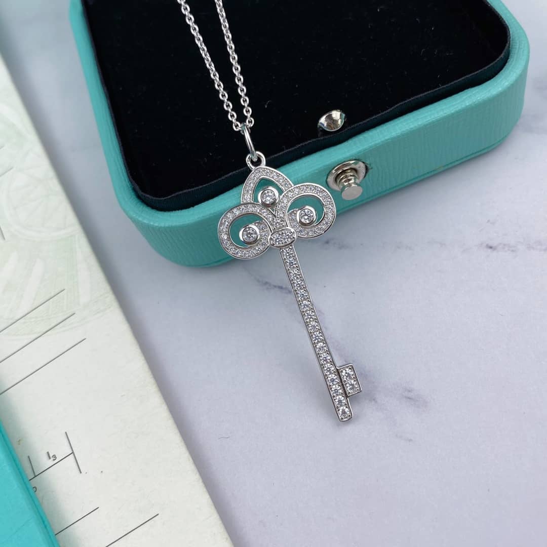 T*f*ny Necklace Copy