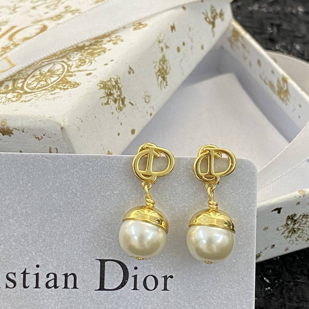 Designer Chr1st1an D10r Classic Earring