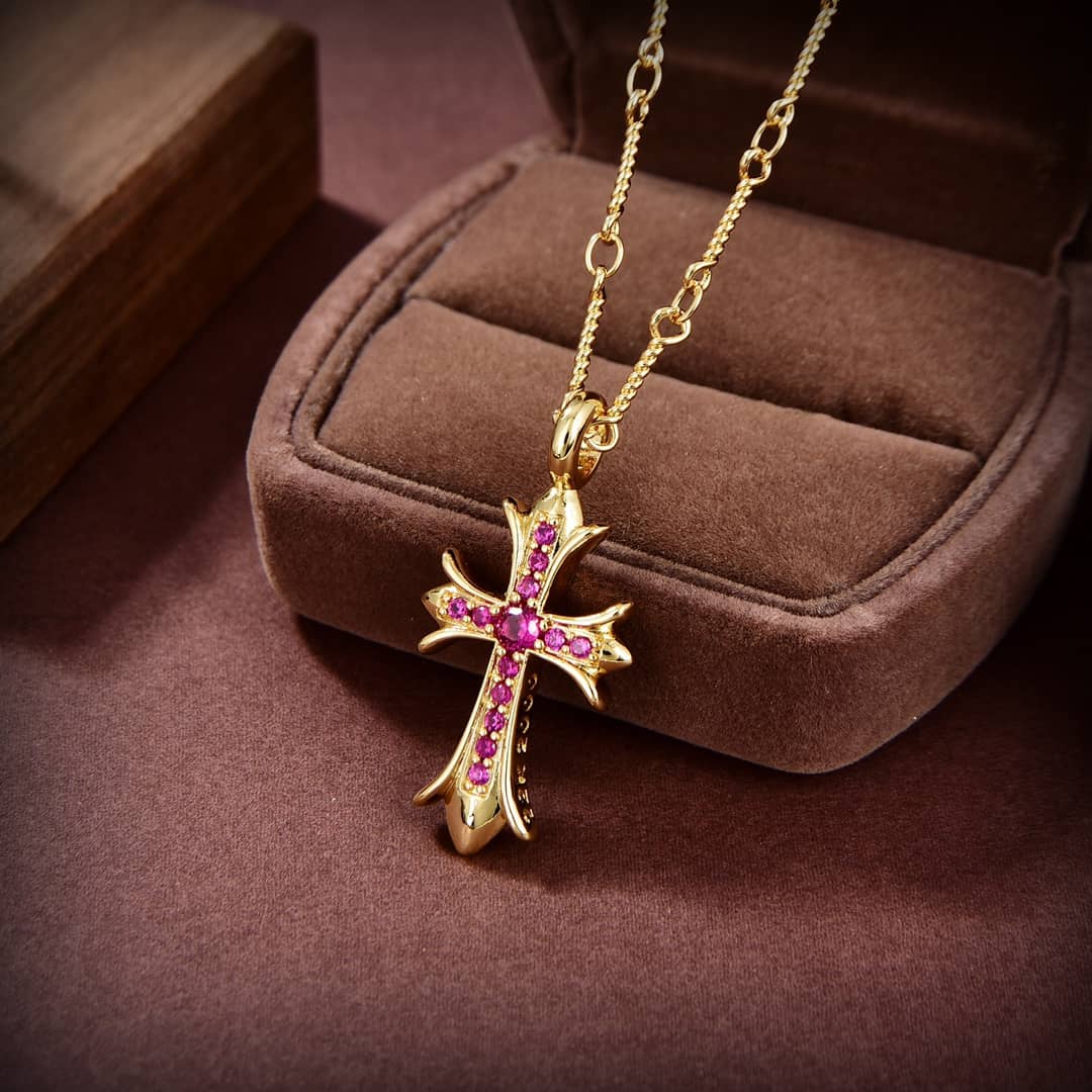 Ch*0me He**ts Necklace First Copy