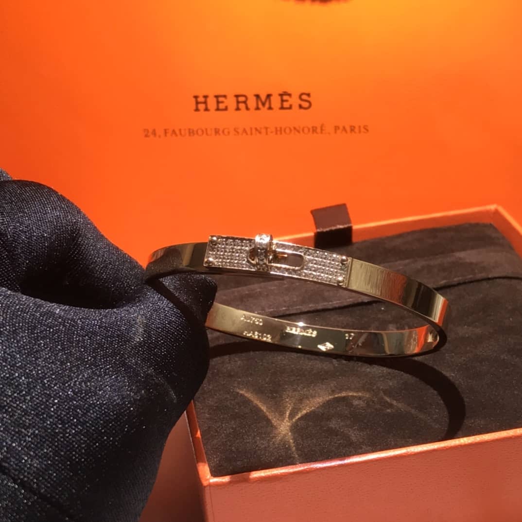 H**me5 Bracelet For Sale