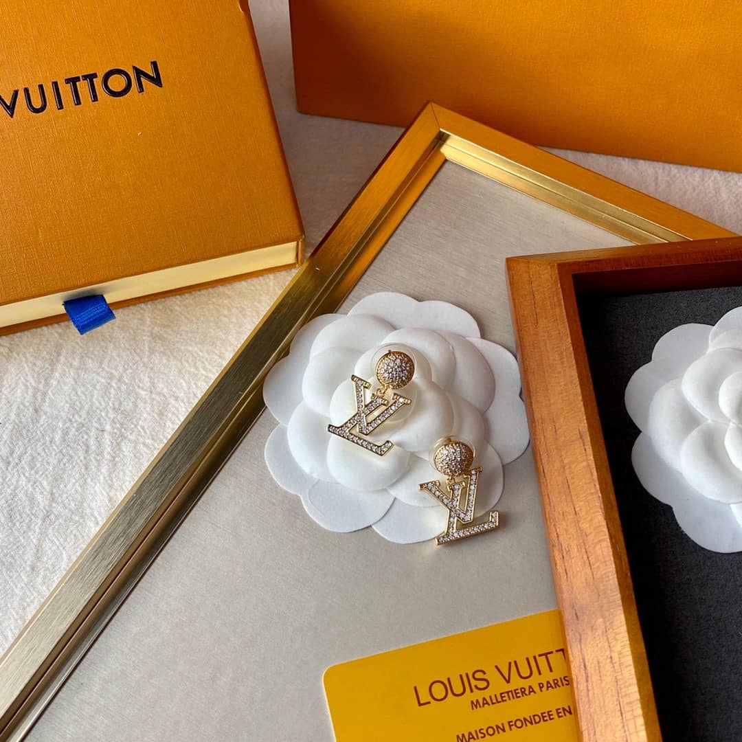 Luxury L0vis Vvtt0n Classic AAA+ Earring
