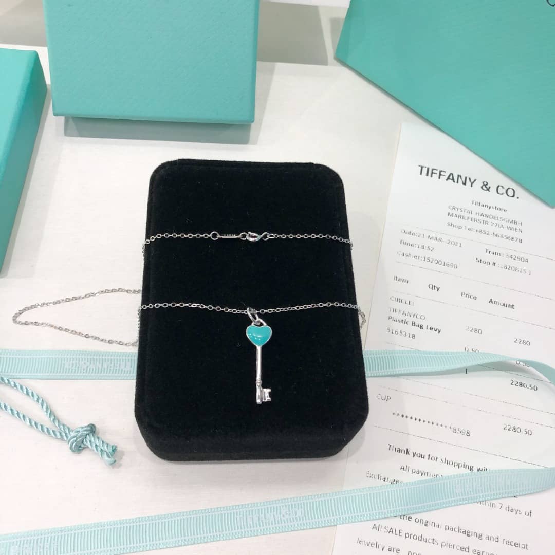T*f*ny Necklace First Copy