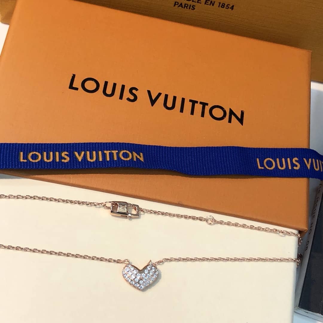 L0vis Vvtt0n Necklace For Sale