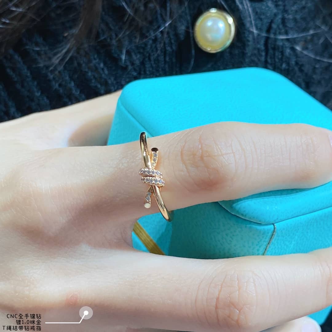 7 Star T*f*ny Ring
