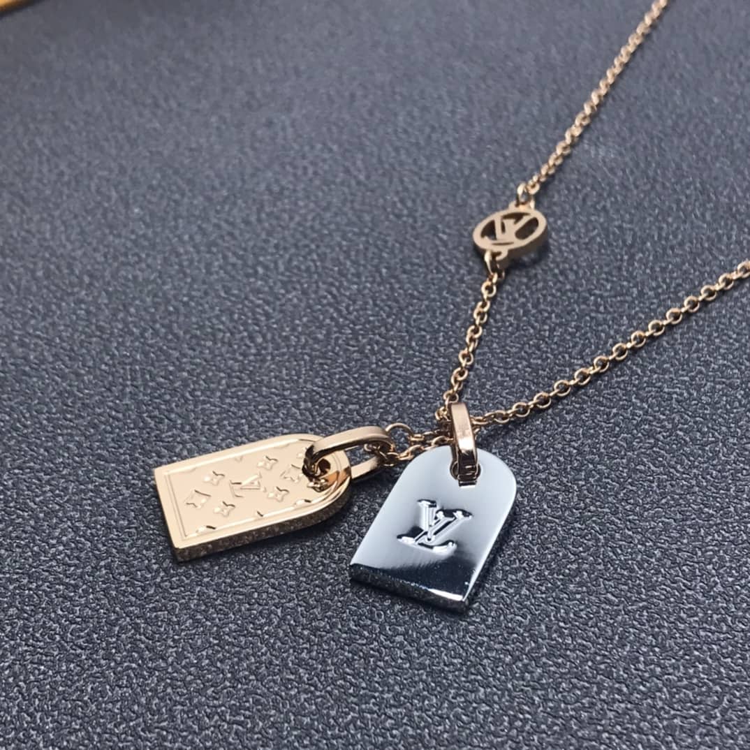 Wholesale L0vis Vvtt0n Logo Necklace