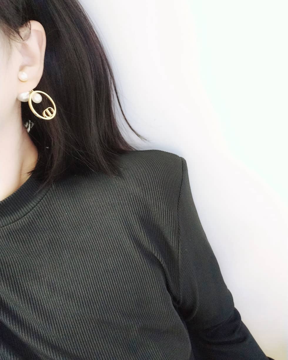 7 Star Chr1st1an D10r Earring