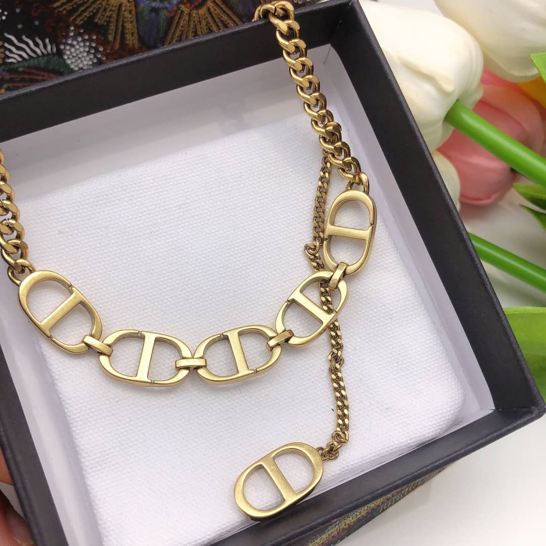 Chr1st1an D10r Necklace First Copy