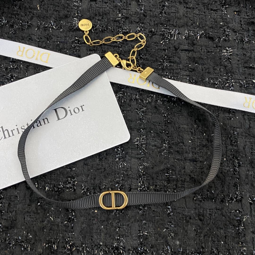 Chr1st1an D10r Necklace First Copy