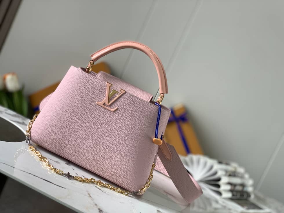L0vis Vvtt0n Capucines BB Rose M59061 Replica Crossbody Bag