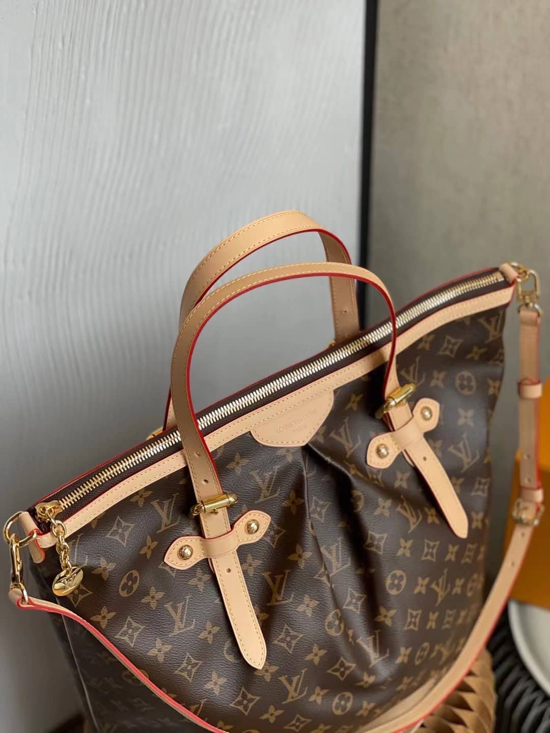 L0vis Vvtt0n Palermo GM Canvas Brown M40146 Replica Shoulder Bag