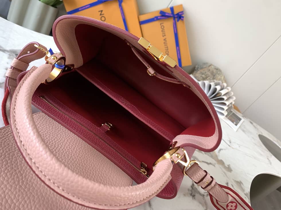L0vis Vvtt0n Capucines MM Beige And Wine red M58610 Replica Crossbody Bag