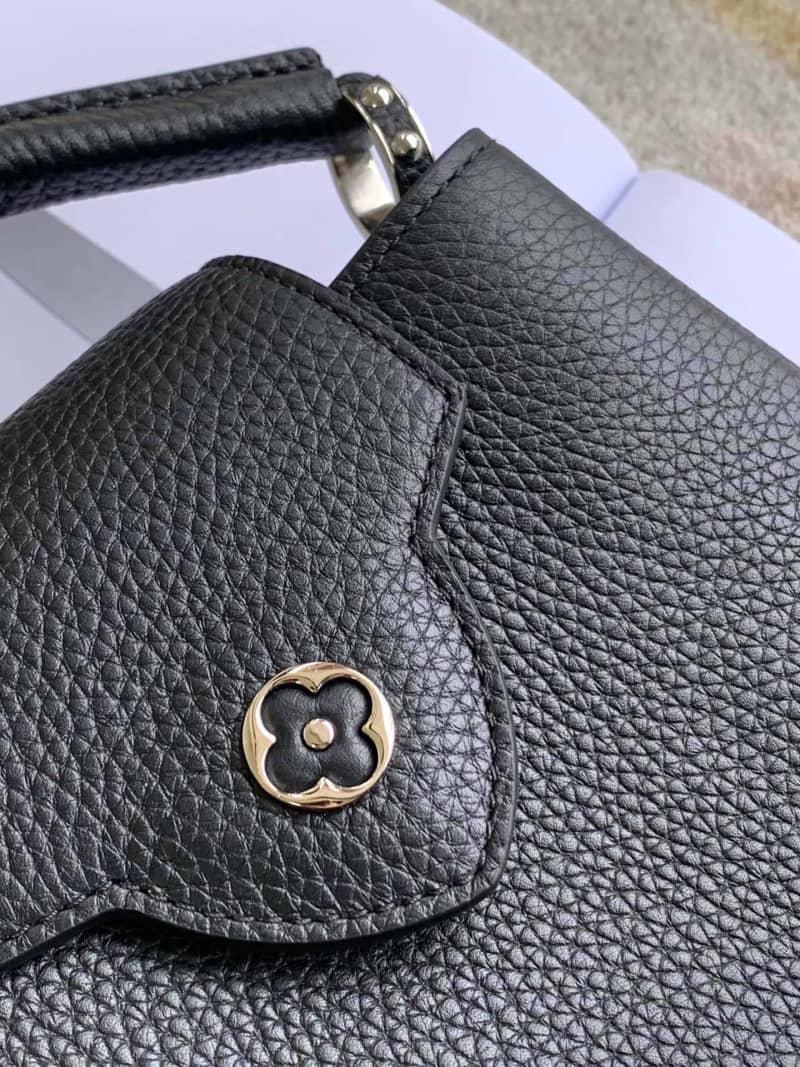 L0vis Vvtt0n Taurillon Leather Capucines Mini Replica Bag Black M55985