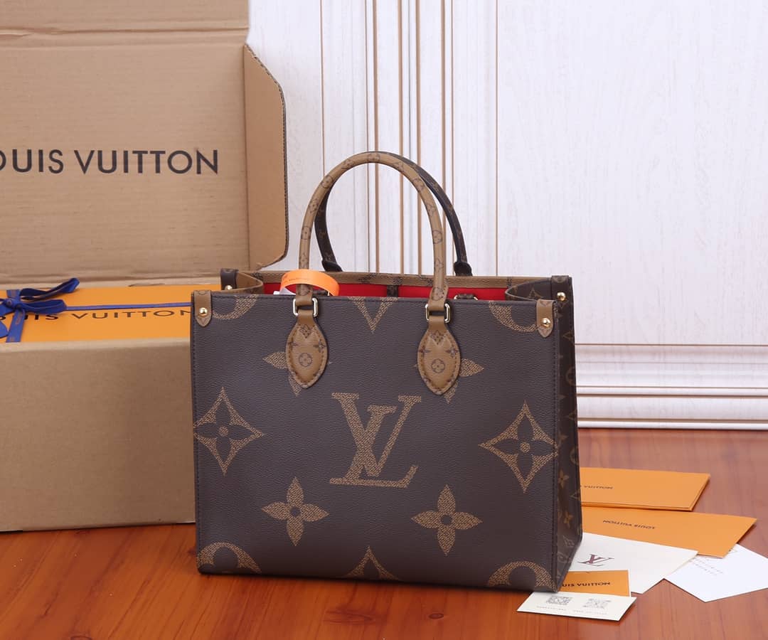 L0vis Vvtt0n Monogram Giant Canvas Onthego MM Bag Replica M45039