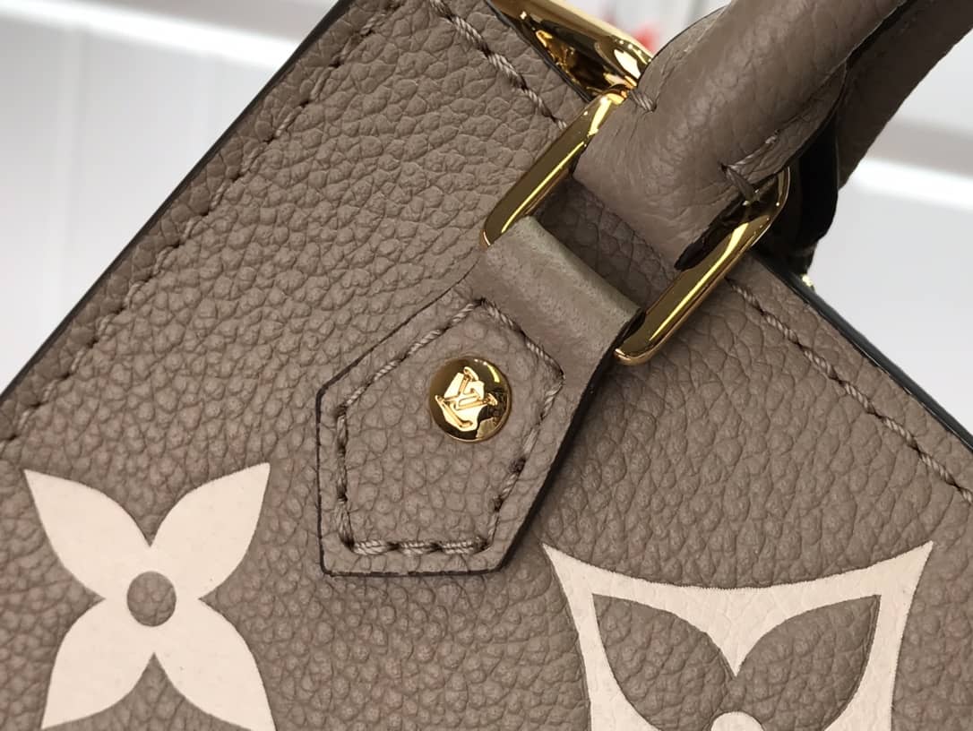 L0vis Vvtt0n Monogram Petit Sac Plat Bag Replica Gray M80449