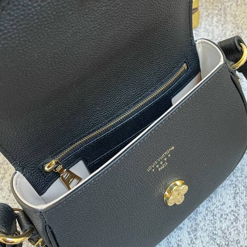 L0vis Vvtt0n Pont 9 Soft PM Replica Bag Black M58727