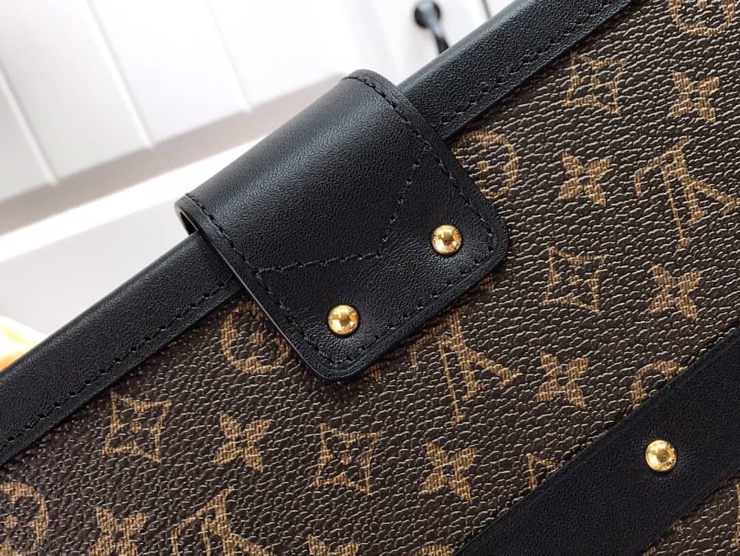 L0vis Vvtt0n Petite Malle Trunk M94219 Replica Shoulder Bag