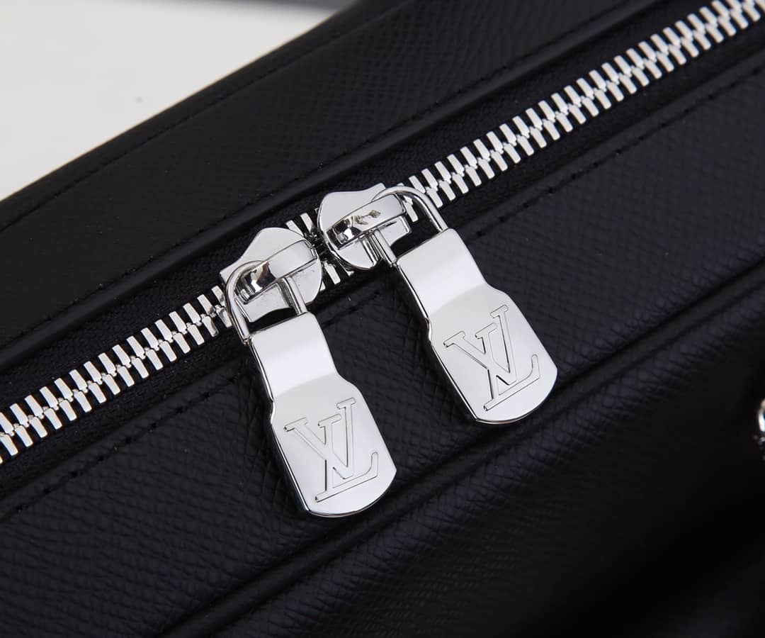 L0vis Vvtt0n Alex Briefcase Taiga Mens Business Bag Replica M30440