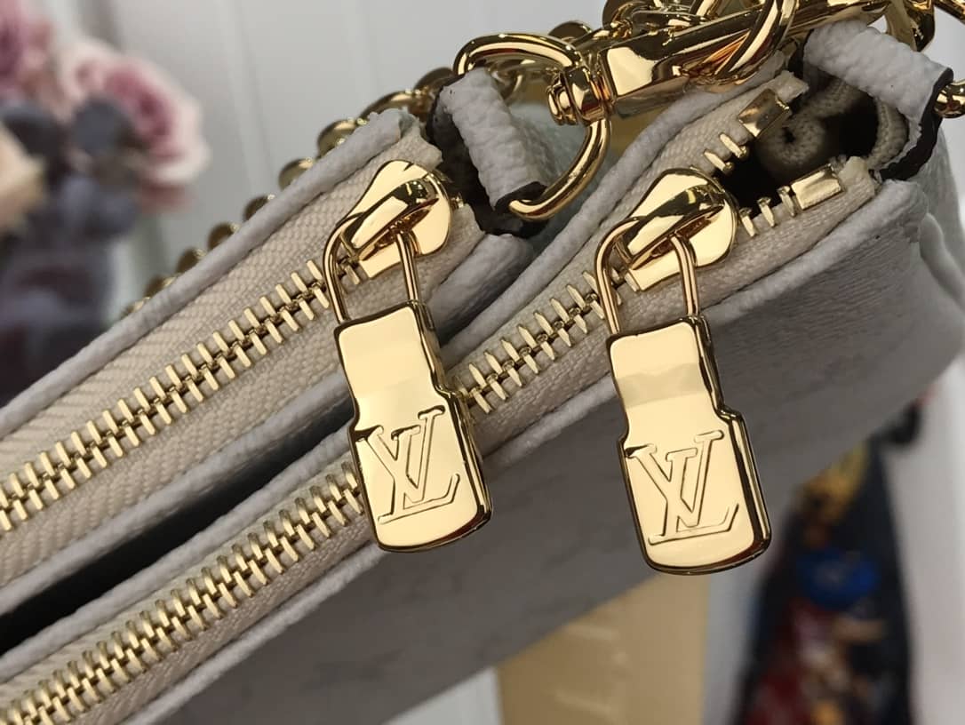 L0vis Vvtt0n Monogram Canvas Multi Pochette Replica White M44823