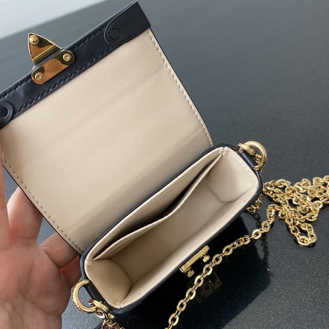 LV 7 Star AAA+ Petite Malle Box Chain Shoulder Bag