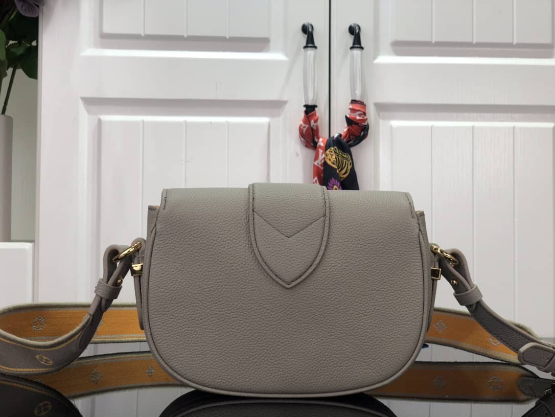 L0vis Vvtt0n Pont 9 Soft PM Replica Bag Apricot M58727