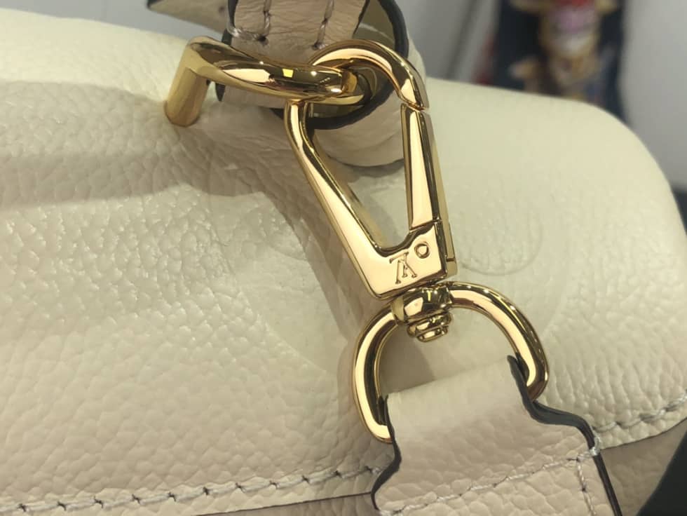 L0vis Vvtt0n Monogram Empreinte Madeleine MM M45976 Replica Shoulder Bag