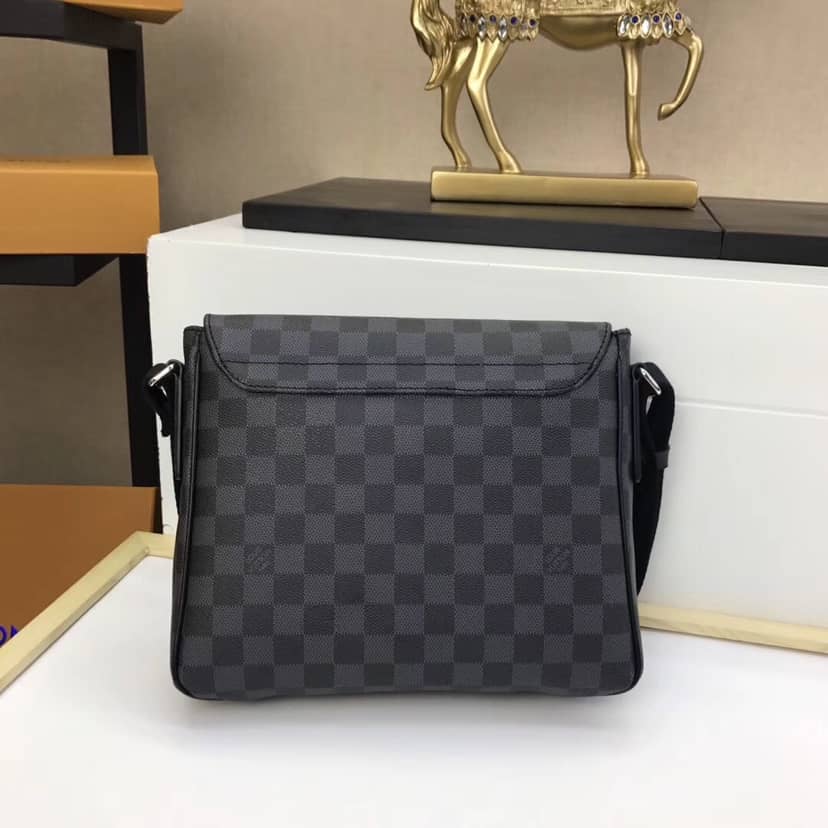 L0vis Vvtt0n District PM Damier Graphite Replica Shoulder Bag N41260