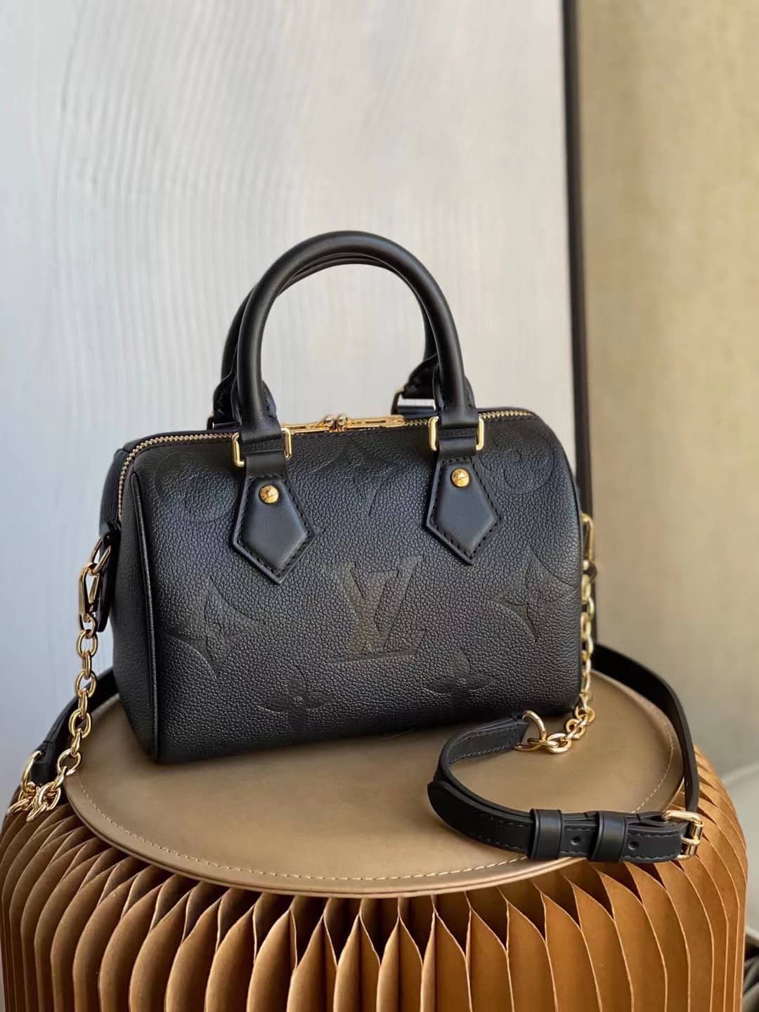L0vis Vvtt0n Replica Bags Speedy Bandoulière 20 M58953