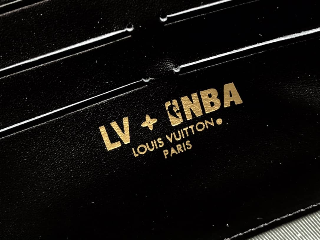 L0vis Vvtt0n Crossbody Dupe Soft Trunk NBA Wearable M80549