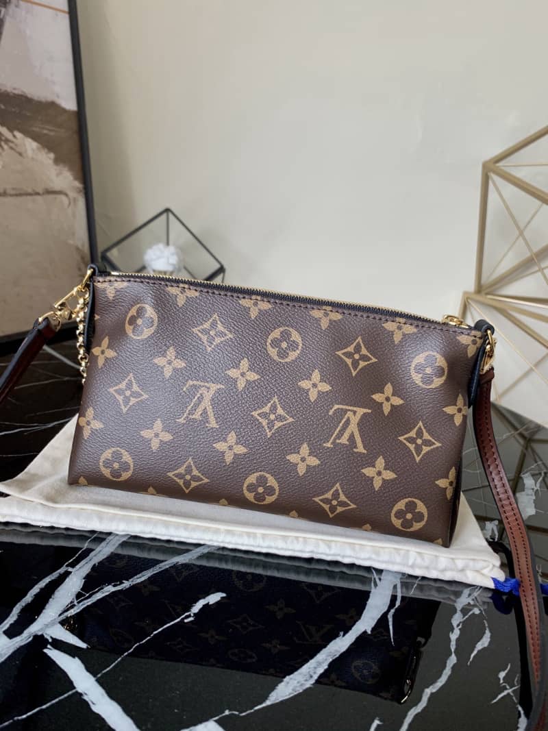 L0vis Vvtt0n Pallas Replica Clutch Monogram 2way Black M41638