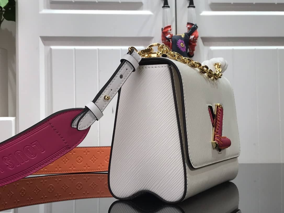L0vis Vvtt0n Epi leather Twist MM Replica Handbag White M57667