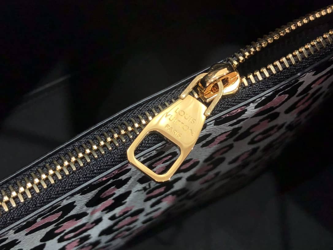 L0vis Vvtt0n Neo Noe Monogram Leather Replica Bag Black M44679