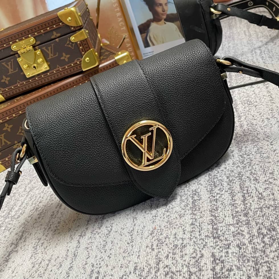 L0vis Vvtt0n Pont 9 Soft MM Grained Calfskin Black M58967 Replica Crossbody Bag