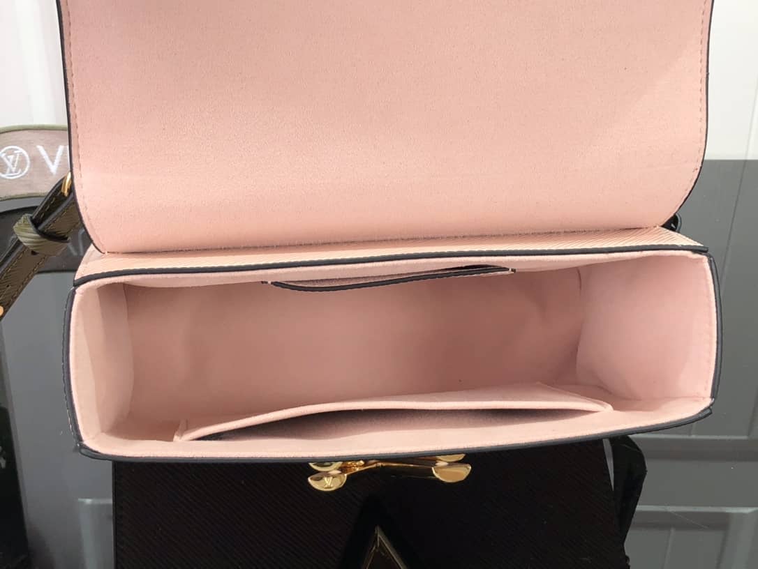 Best Replica Where To Buy LV Replica Crossbody Bag(ColaReps)