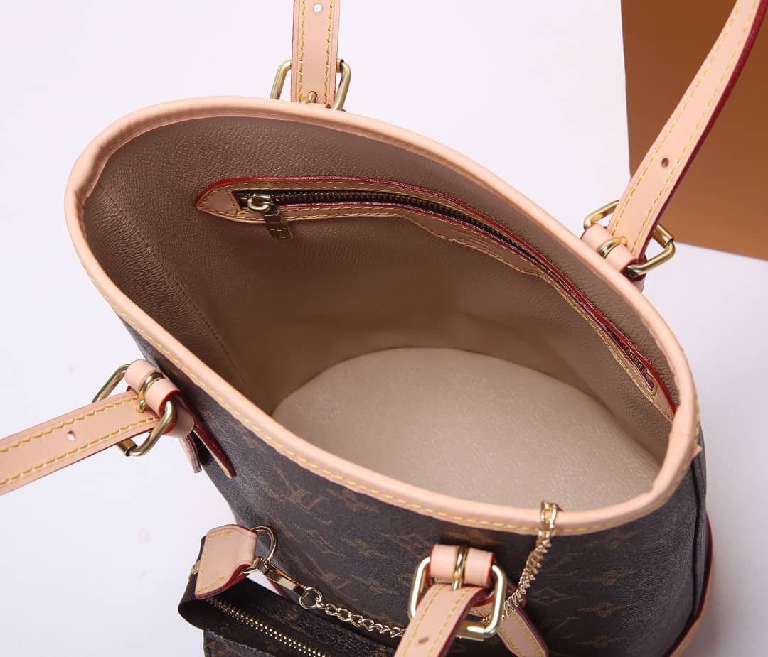 L0vis Vvtt0n Petit PM Monogram Canvas Brown M42238 Replica Bucket Bag