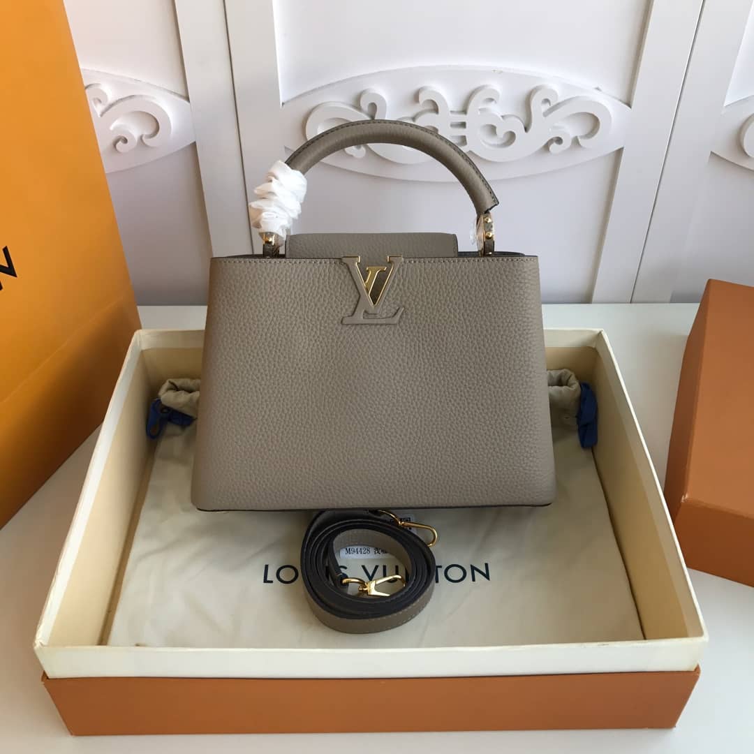 L0vis Vvtt0n Capucines MM Taurillon Leather Tote Replica Gray M94428
