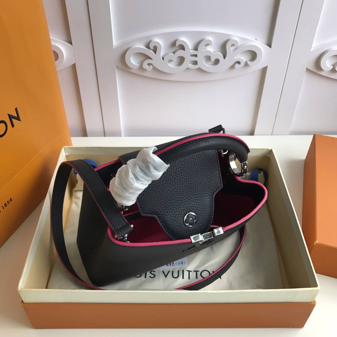 L0vis Vvtt0n Capucines Taurillon Leather PM Tote Replica Black M42245