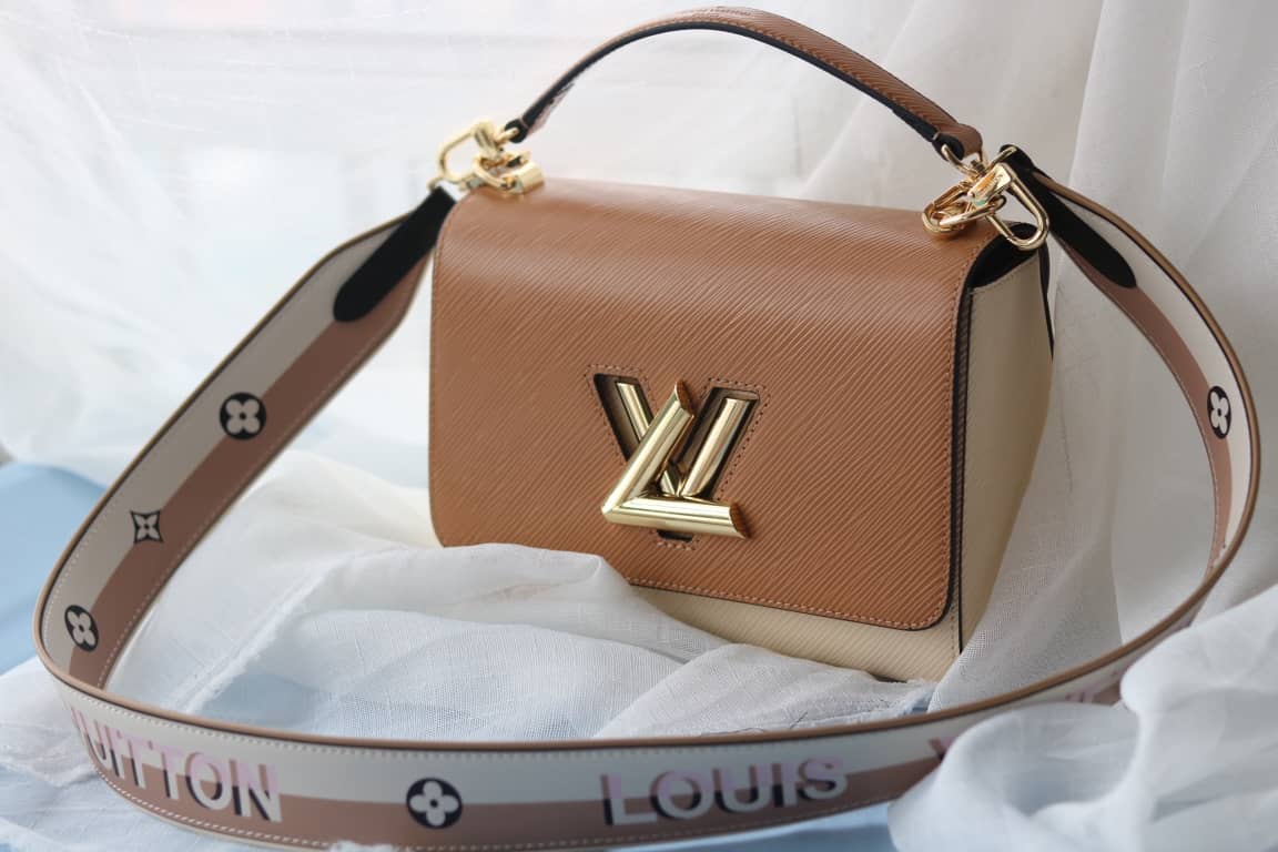 L0vis Vvtt0n Textured Epi Leather Twist Series Bag Brown