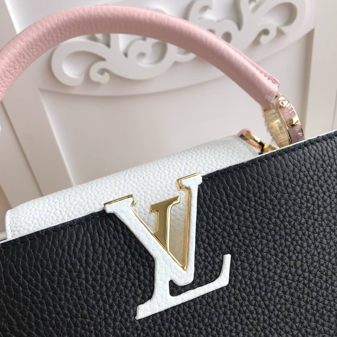 L0vis Vvtt0n Capucines PM Taurillon Bag Replica Black M52988
